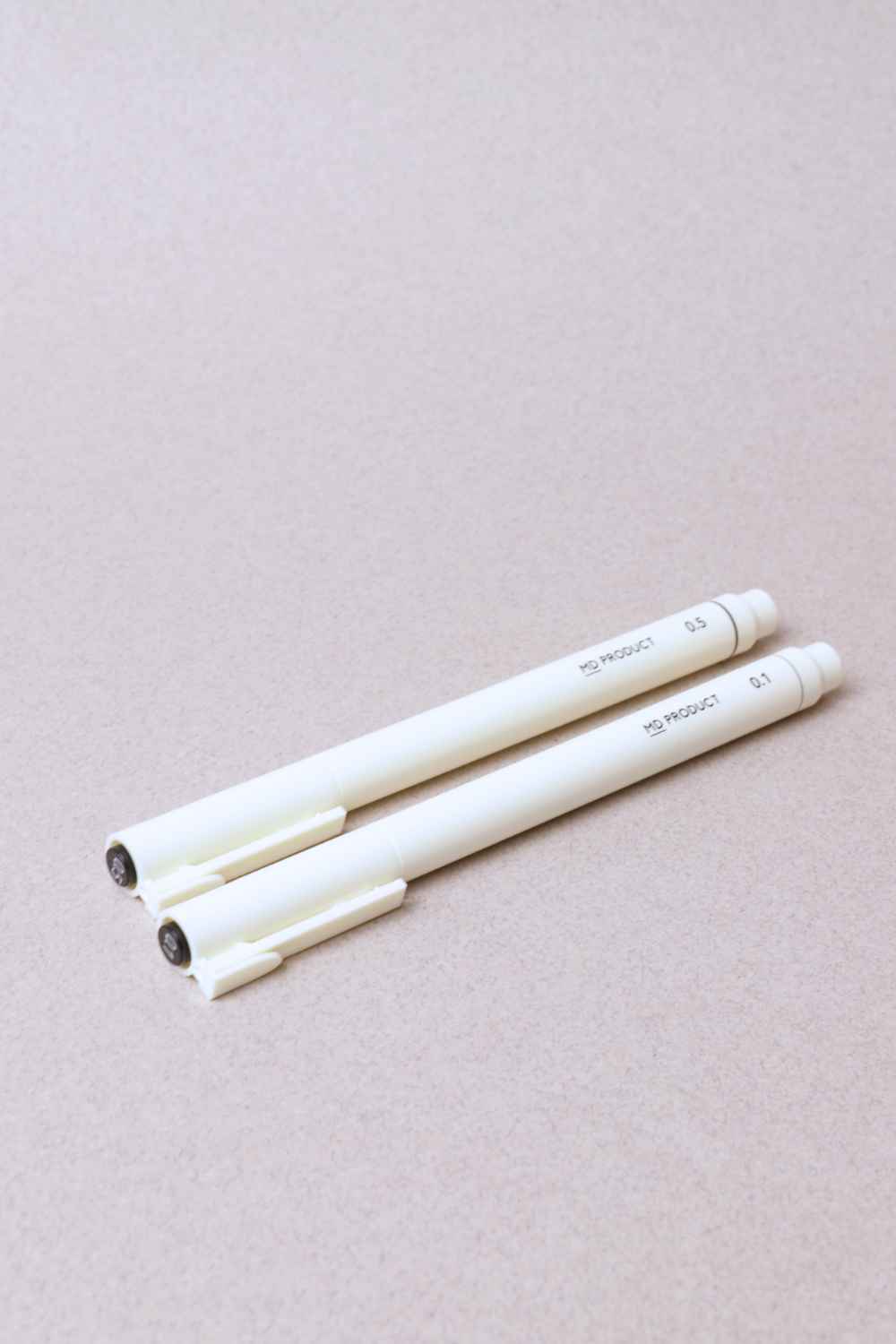 Stylo feutre noir pointe fine - MD PRODUCT