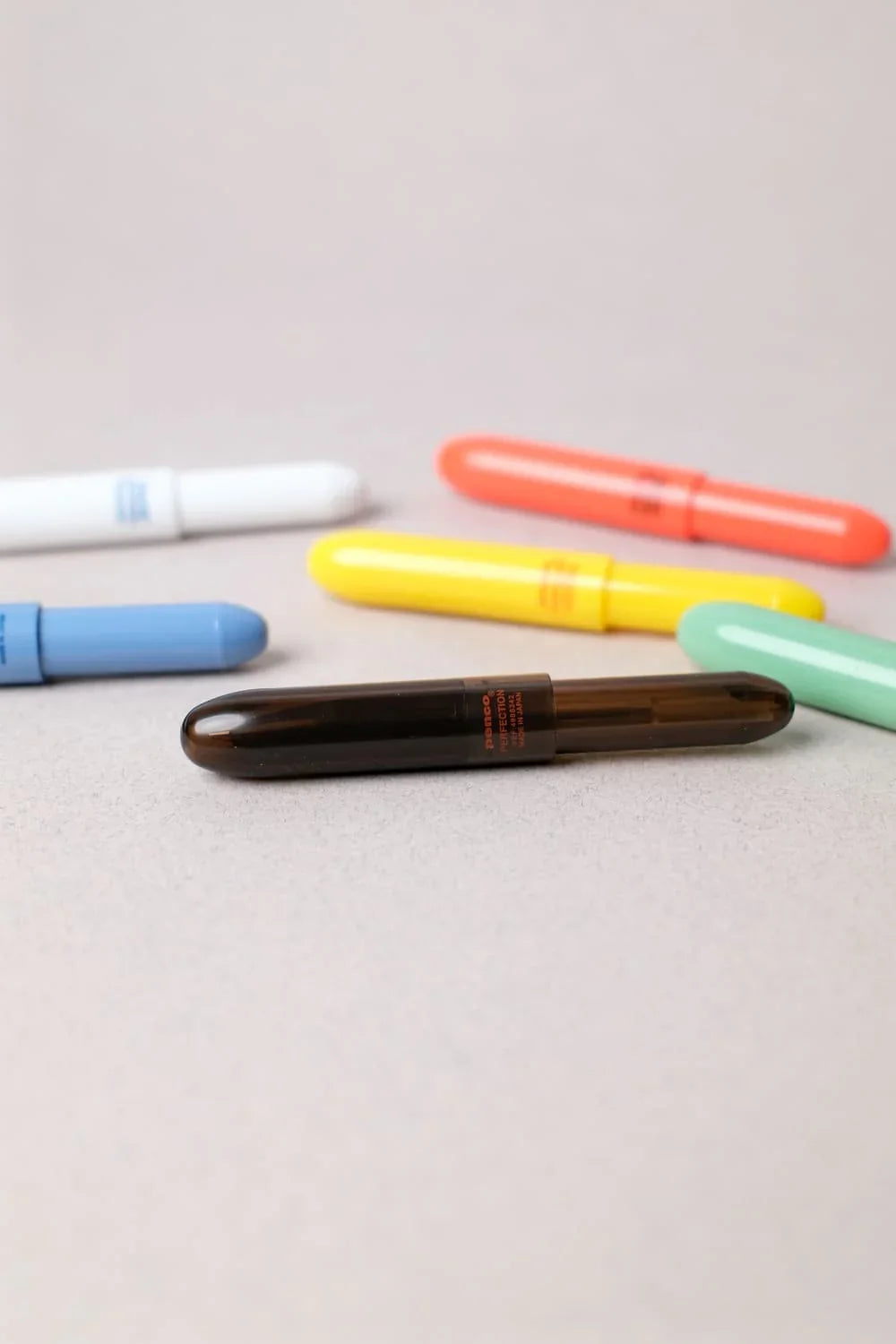 Stylo Bullet Ballpoint Light & Recharge - 6 Couleurs - Penco
