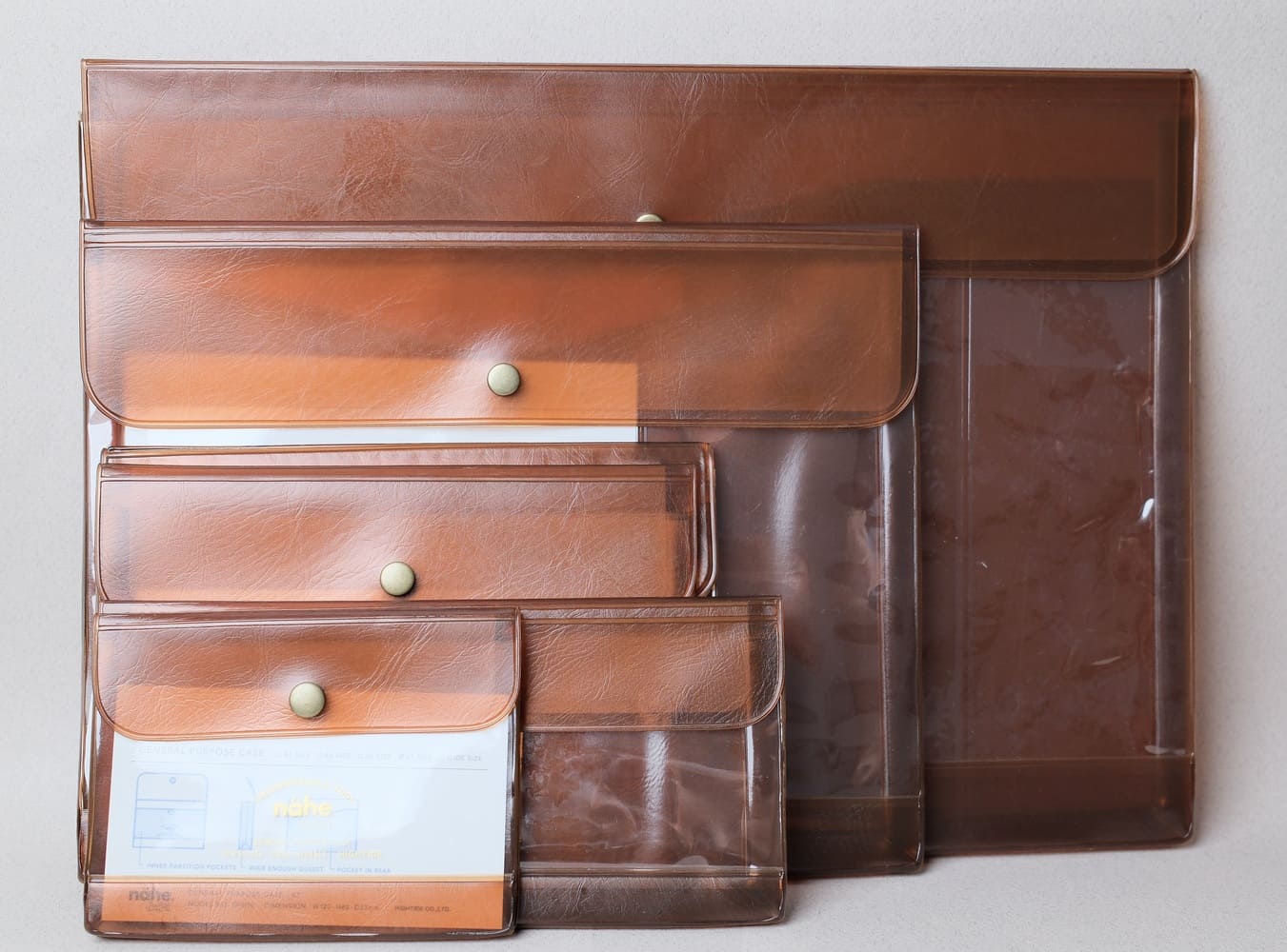 Général Purpose Case A4 - Clear &amp; Clear Brown - Nähe