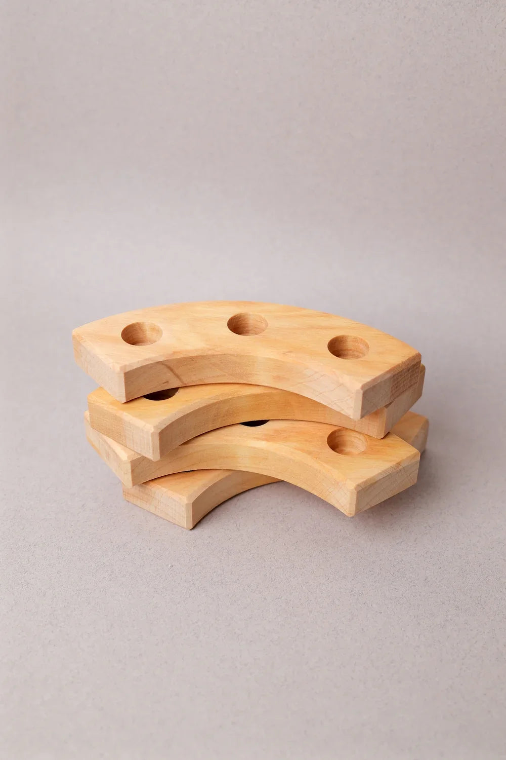 Anneau de célébration en bois naturel – Grimm’s