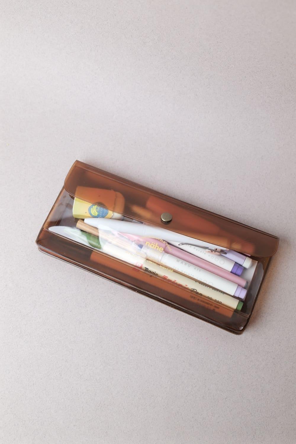 Général Purpose Case Wide - Clear &amp; Clear Brown  - Nähe