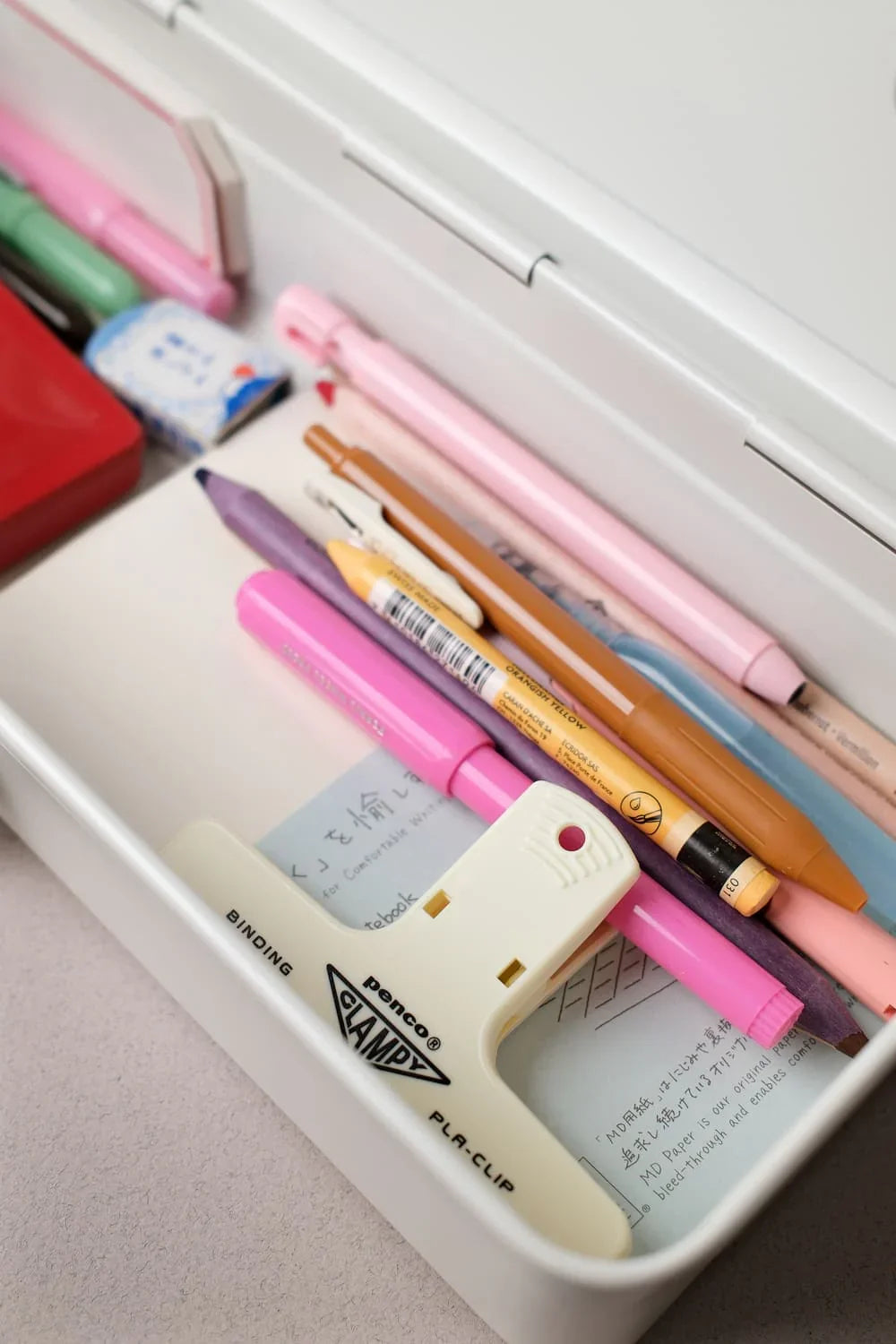 Boite Outils &amp; Rangement T-320 Blanche - Toyo Steel