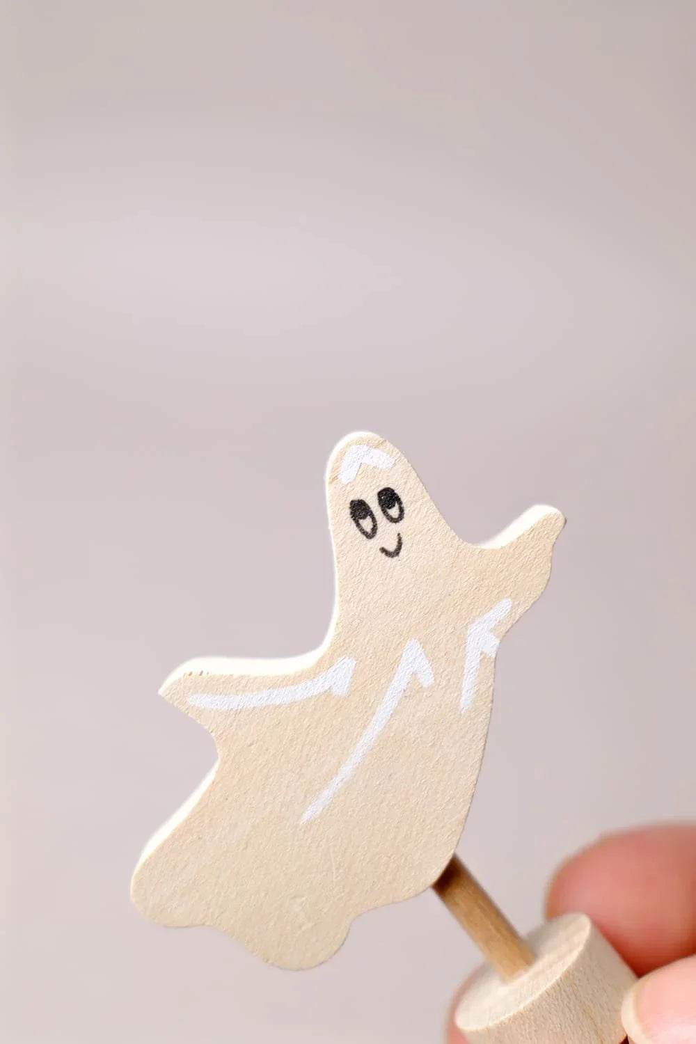 Figurine en bois Fantôme - Grimm&