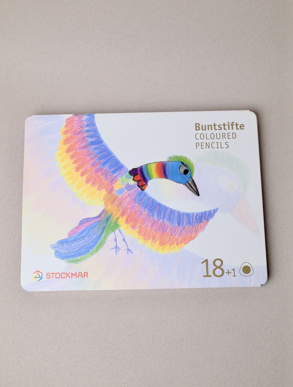 Boite de 18+1 Crayons de Couleurs Triangulaires -  Stockmar